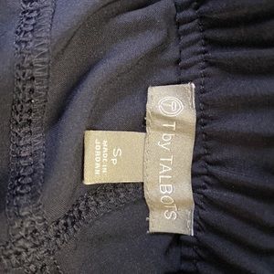 T by Talbots ladies crop polyester/spandex cropped pull on pant